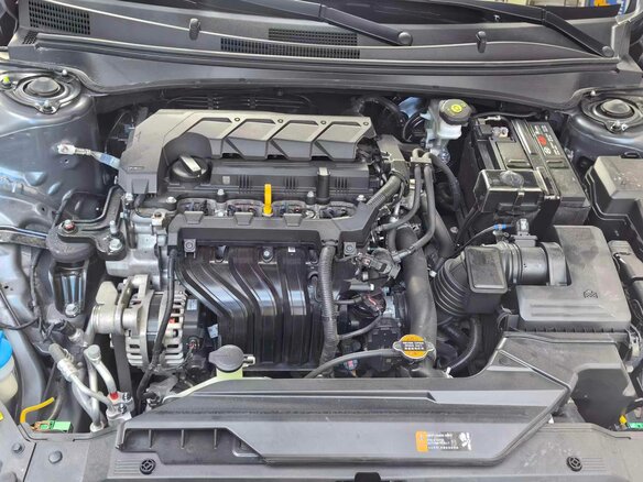 2022 Hyundai Elantra VII (CN7), серый, 1525000 рублей - вид 34