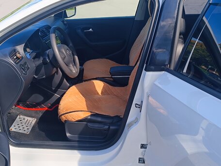 2012 Volkswagen Polo V, белый, 710000 рублей, вид 5