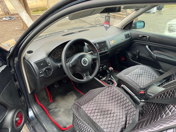 2001 Volkswagen Golf IV, синий, 450000 рублей - вид 8