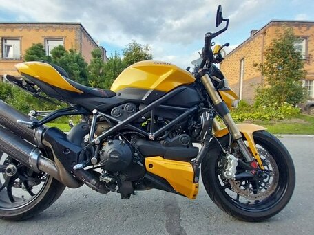 2012 Ducati Streetfighter, золотистый, 599000 рублей, вид 1