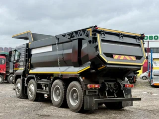 2026 Sinotruk Sitrak C7H, чёрный, 15250000 рублей, вид 4