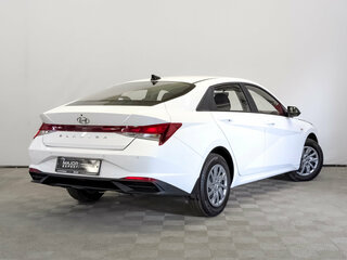 2022 Hyundai Elantra VII (CN7), белый, 1990000 рублей, вид 5