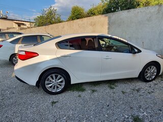 2014 Kia Cerato III, белый, 1370000 рублей, вид 3