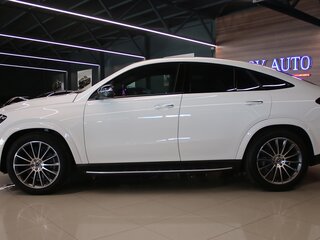 2025 Mercedes-Benz GLE Coupe 450 II (C167) Рестайлинг, белый, 13700000 рублей, вид 3