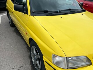 1994 Ford Escort V Рестайлинг 1, жёлтый, 790000 рублей, вид 1