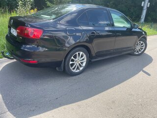 2014 Volkswagen Jetta VI, чёрный, 990000 рублей, вид 5