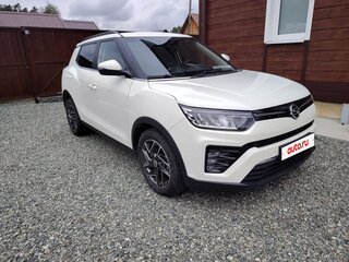 2022 SsangYong Tivoli I Рестайлинг, белый, 1980000 рублей, вид 1