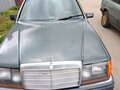 1990 Mercedes-Benz W124 230, зелёный, 350000 рублей