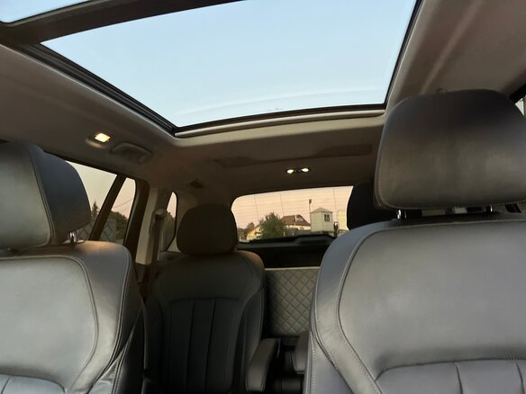 2020 BMW X7 40i I (G07), чёрный, 8500000 рублей - вид 6