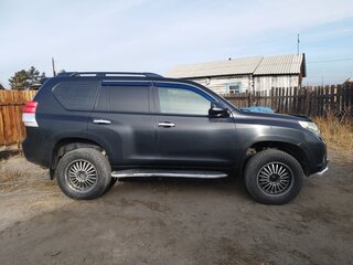 2010 Toyota Land Cruiser Prado 150 Series, чёрный, 2800000 рублей, вид 2