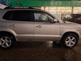 2008 Hyundai Tucson I, серебристый, 625000 рублей, вид 3