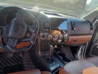 2011 Toyota Sequoia II, белый, 3450000 рублей, вид 4