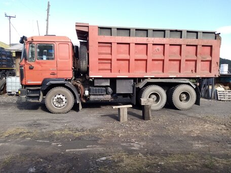 2004 Shacman (Shaanxi) F2000, красный, 1350000 рублей, вид 2