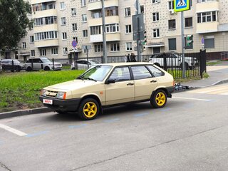 1990 Lada (ВАЗ) 21096, бежевый, 350000 рублей, вид 2