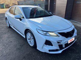 2020 Toyota Camry VIII (XV70), белый, 3500000 рублей, вид 1
