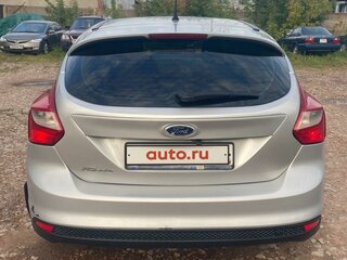 2011 Ford Focus III, серебристый, 900000 рублей, вид 4