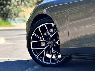 2026 Audi A5 L Sportback III (B10), серый, 5850000 рублей, вид 3