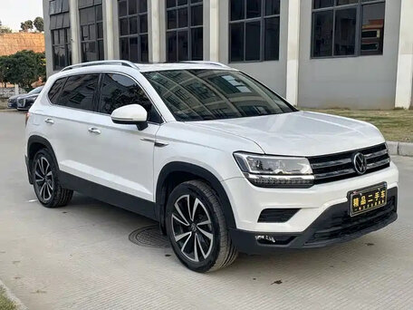 2023 Volkswagen Tharu I, белый, 1810000 рублей, вид 1