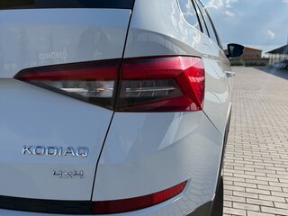 2018 Skoda Kodiaq I, белый, 1295000 рублей, вид 5