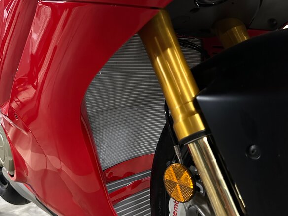 2024 Ducati Panigale V4, красный, 3950000 рублей - вид 17