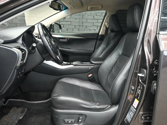 2015 Lexus NX 200t I, коричневый, 3095000 рублей - вид 18