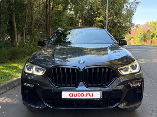2020 BMW X6 40i III (G06), серый, 8000000 рублей, вид 2