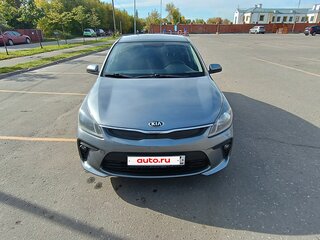 2017 Kia Rio IV, серый, 937000 рублей, вид 1