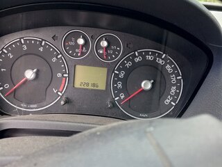 2007 Ford Fiesta Mk5, красный, 170000 рублей, вид 5