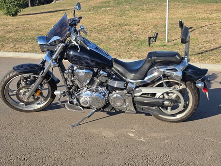 2010 Yamaha XV 1900, чёрный, 900000 рублей, вид 3
