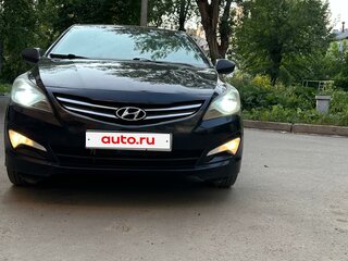 2015 Hyundai Solaris I Рестайлинг, чёрный, 600000 рублей, вид 3