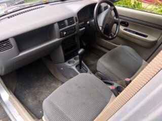 1998 Mazda Demio I (DW), серый, 175000 рублей, вид 5