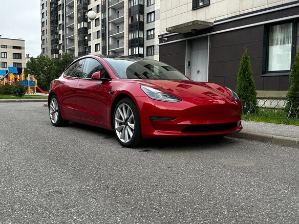 2021 Tesla Model 3 Long Range I, красный, 4050000 рублей - вид 5