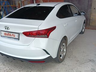 2021 Hyundai Solaris II Рестайлинг, белый, 1550000 рублей, вид 3