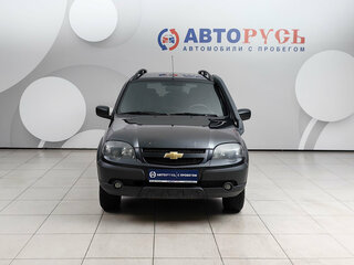2018 Chevrolet Niva I Рестайлинг, чёрный, 499000 рублей, вид 3