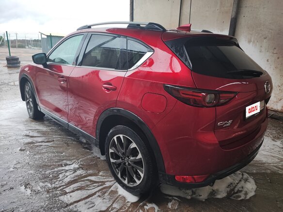 2019 Mazda CX-5 II, красный, 3500000 рублей - вид 3