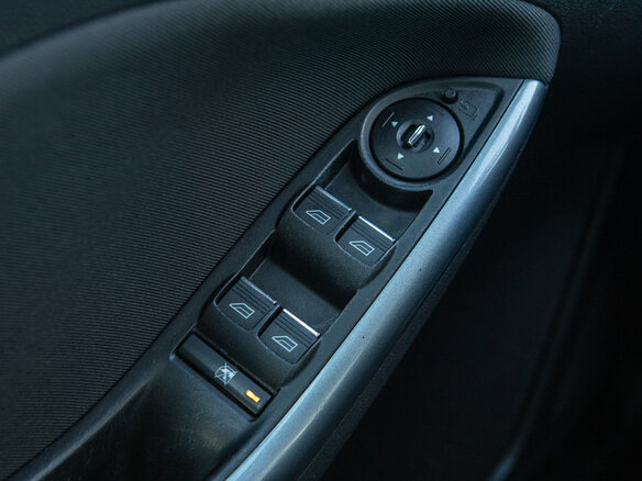 2013 Ford Focus III, серый, 780000 рублей - вид 16