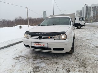 1998 Volkswagen Golf IV, белый, 400000 рублей, вид 1