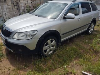 2013 Skoda Octavia Scout II (A5) Рестайлинг, серебристый, 1300000 рублей, вид 1