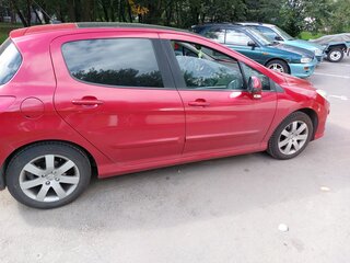 2008 Peugeot 308 I, красный, 599000 рублей, вид 5