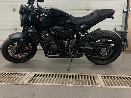 2022 Honda CB 1000R, чёрный, 1650000 рублей, вид 1