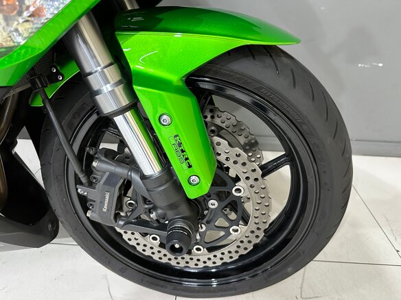 2017 Kawasaki Ninja 1000, зелёный, 950000 рублей - вид 4