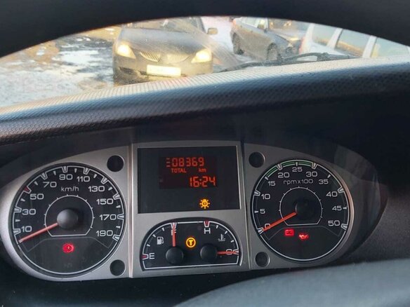 2012 Iveco Daily, белый, 2000000 рублей - вид 12