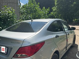 2014 Hyundai Solaris I Рестайлинг, серебристый, 1050000 рублей, вид 4