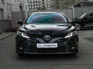 2020 Toyota Camry VIII (XV70), чёрный, 2400000 рублей, вид 2