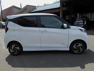2023 Nissan Dayz MHEV II, белый, 899000 рублей, вид 4
