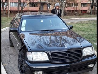 1996 Mercedes-Benz S-Класс 350 III (W140) Рестайлинг, чёрный, 750000 рублей, вид 3