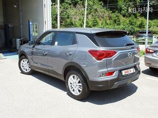 2021 SsangYong Korando IV, серебристый, 1650000 рублей, вид 5