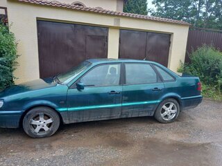1996 Volkswagen Passat B4, зелёный, 195000 рублей, вид 3