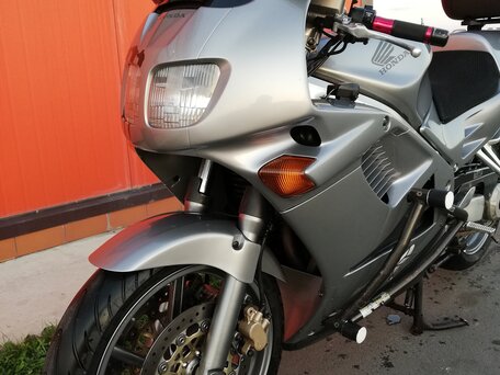 1996 Honda VFR 750, серебристый, 218715 рублей, вид 4