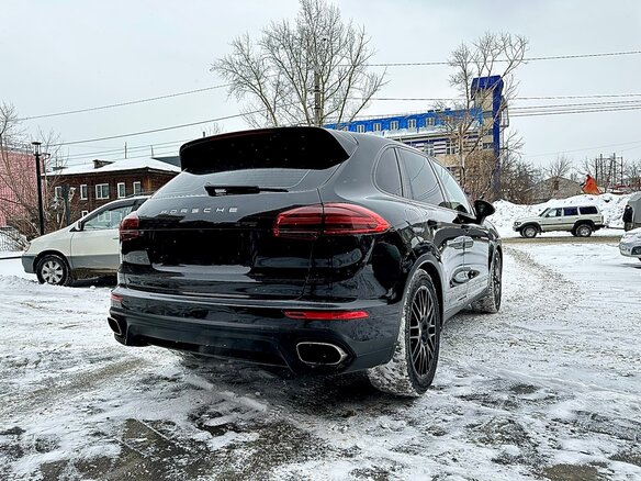 2014 Porsche Cayenne Diesel II Рестайлинг (958), чёрный, 5400000 рублей - вид 4